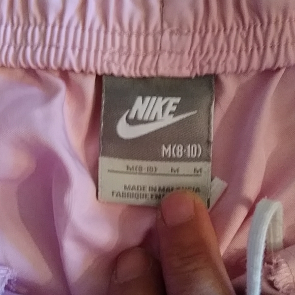 Nike dry fit capris pink grey and white stripes sides Don't think worn! - Picture 3 of 8